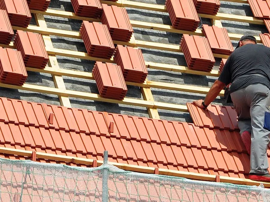 Dachdecker Dachziegel